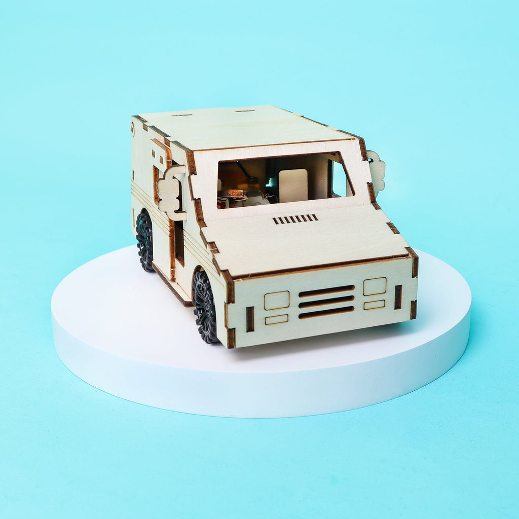 Delivery Truck STEM Kit – Build, Paint & Power a Moving Mail Truck